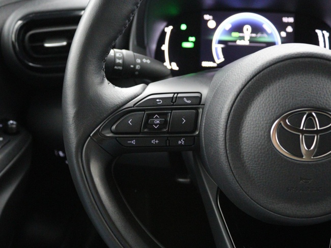 Toyota Yaris Cross - 1.5 Hybrid 115 First Edition