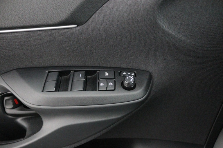 Toyota Yaris Cross - 1.5 Hybrid 115 First Edition 28