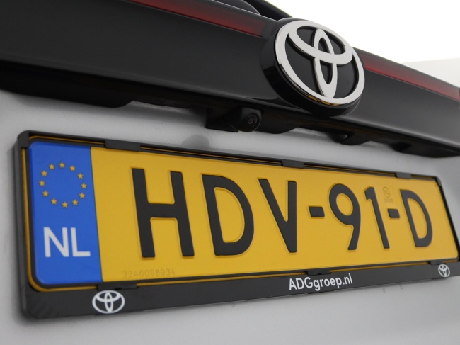 Toyota Yaris Cross - 1.5 Hybrid 115 First Edition