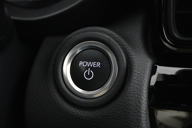 Toyota Yaris Cross - 1.5 Hybrid 115 First Edition 38