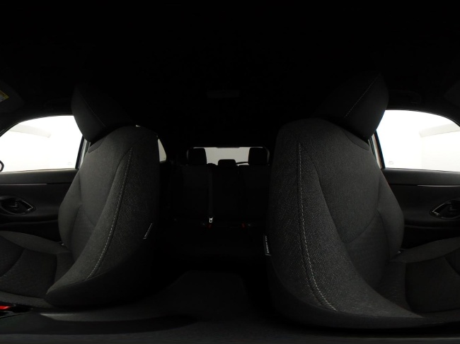 Toyota Yaris Cross - 1.5 Hybrid 115 First Edition