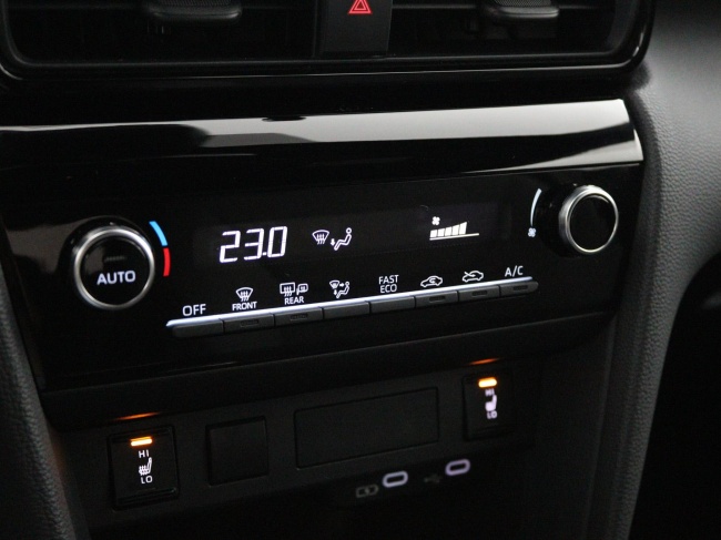 Toyota Yaris Cross - 1.5 Hybrid 115 First Edition