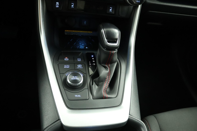 Toyota RAV4 - 2.5 Plug-in Hybrid AWD Business 27