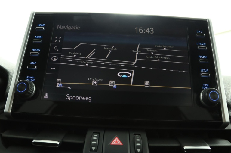 Toyota RAV4 - 2.5 Plug-in Hybrid AWD Business 28