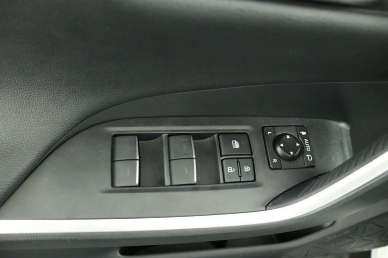 Toyota RAV4 - 2.5 Plug-in Hybrid AWD Business 29