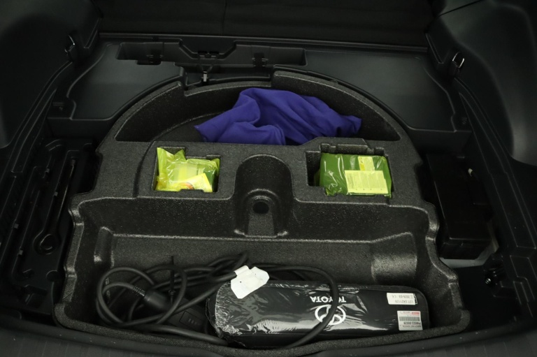 Toyota RAV4 - 2.5 Plug-in Hybrid AWD Business 34