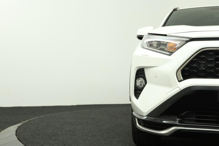 Toyota RAV4 - 2.5 Plug-in Hybrid AWD Business 36