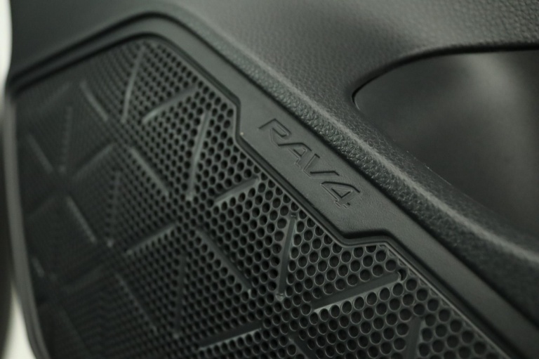 Toyota RAV4 - 2.5 Plug-in Hybrid AWD Business 50