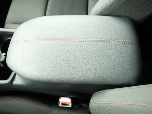 Toyota RAV4 - 2.5 Plug-in Hybrid AWD Business