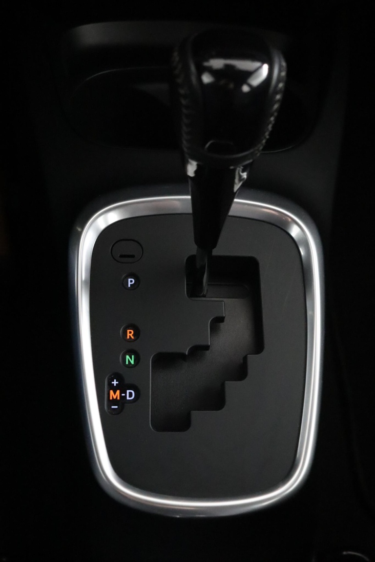 Toyota Yaris - 1.5 VVT-i Executive 27