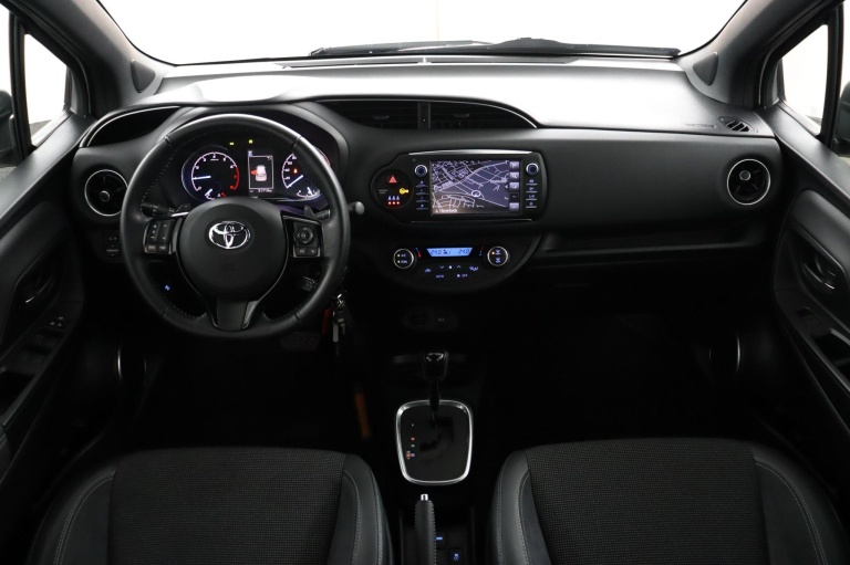 Toyota Yaris - 1.5 VVT-i Executive 4