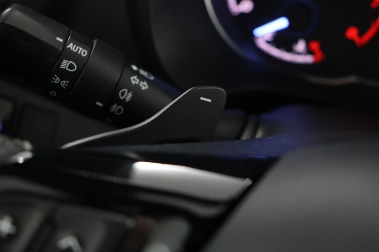 Toyota Yaris - 1.5 VVT-i Executive 51