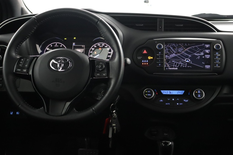 Toyota Yaris - 1.5 VVT-i Executive 59