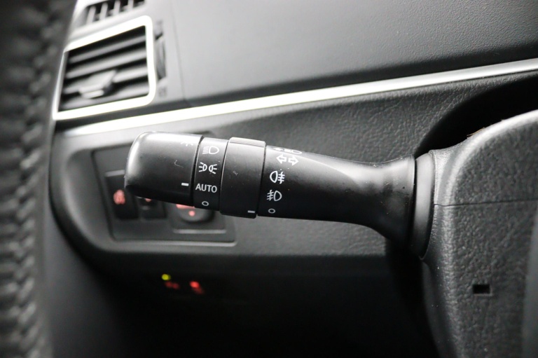 Toyota Verso - 1.8 VVT-i Business Automaat 19