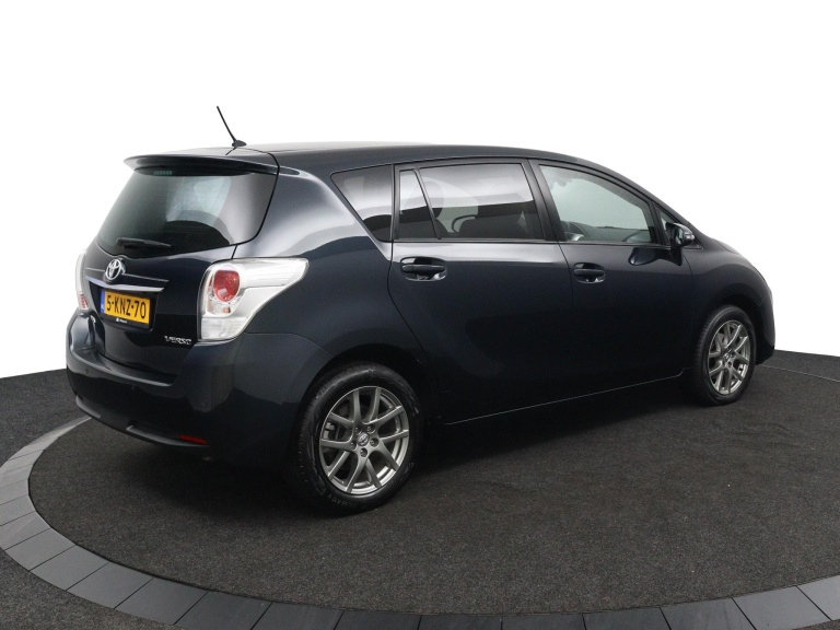 Toyota Verso - 1.8 VVT-i Business Automaat 2