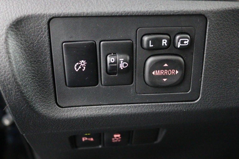 Toyota Verso - 1.8 VVT-i Business Automaat 31