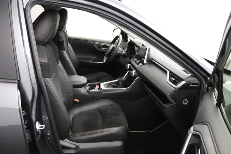 Toyota RAV4 - 2.5 Hybrid AWD Style 21