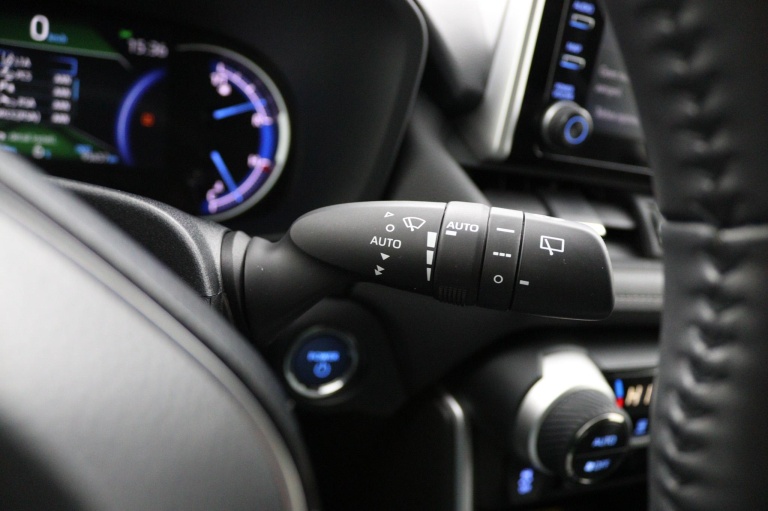 Toyota RAV4 - 2.5 Hybrid AWD Style 29