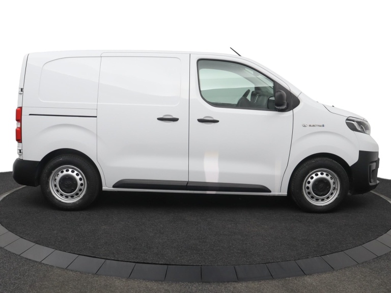 Toyota PROACE Electric Compact - Standard Range Live 13