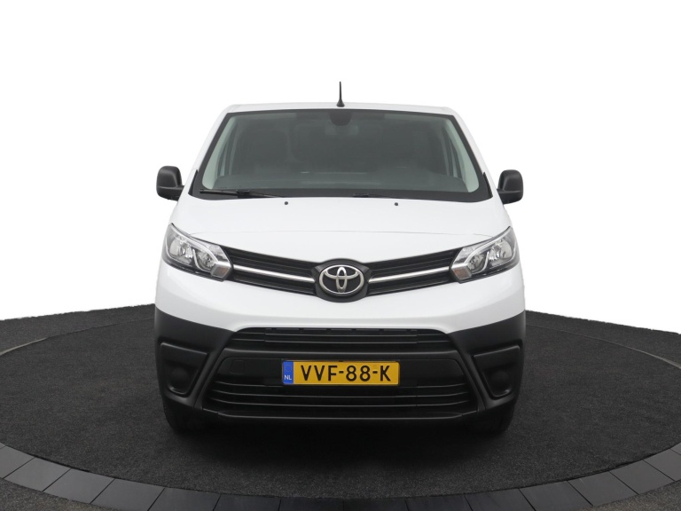 Toyota PROACE Electric Compact - Standard Range Live 16