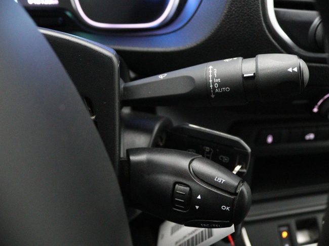 Toyota PROACE Electric Compact - Standard Range Live