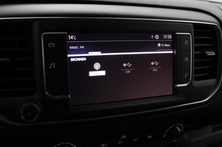 Toyota PROACE Electric Compact - Standard Range Live 34