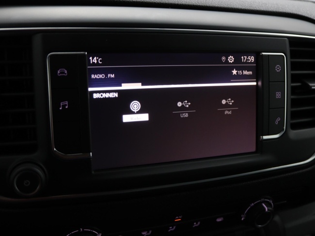 Toyota PROACE Electric Compact - Standard Range Live