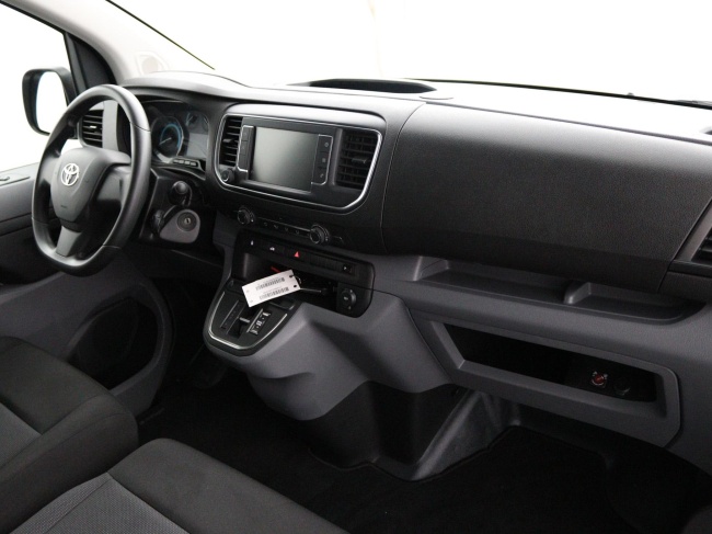 Toyota PROACE Electric Compact - Standard Range Live
