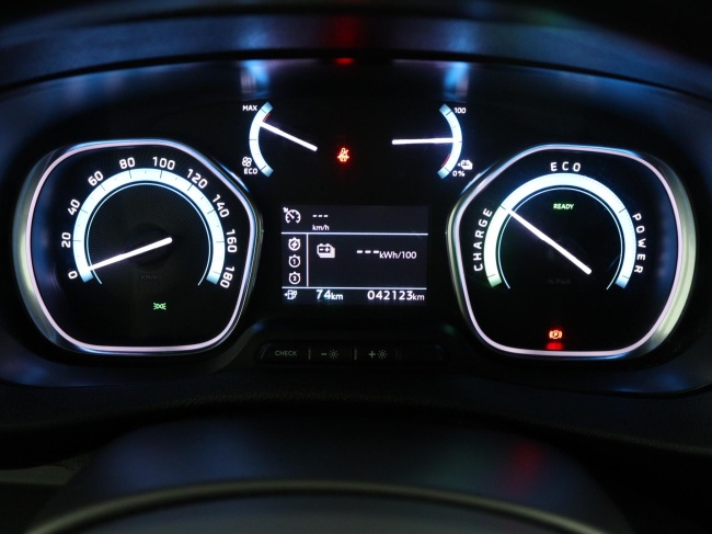 Toyota PROACE Electric Compact - Standard Range Live