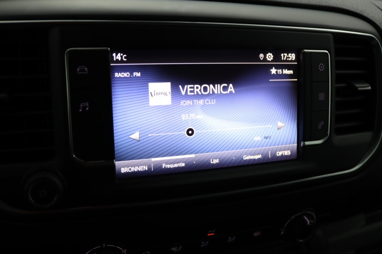 Toyota PROACE Electric Compact - Standard Range Live 8