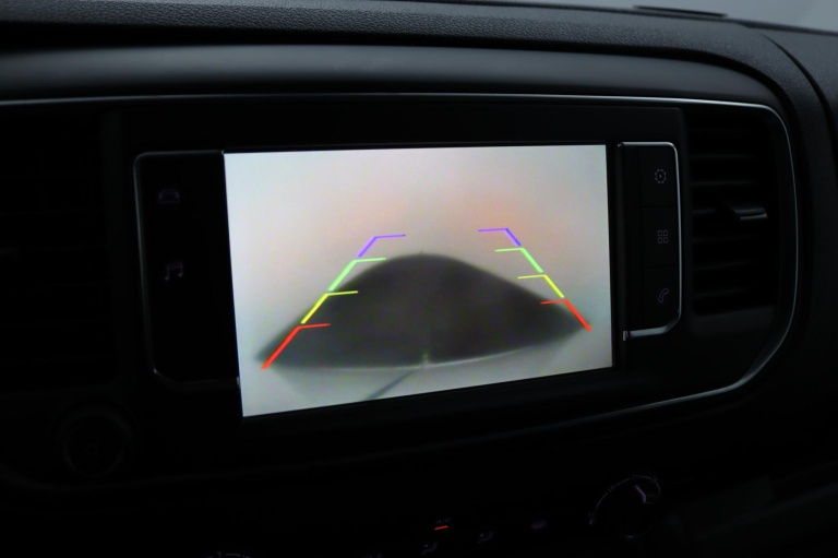 Toyota PROACE Electric Compact - Standard Range Live 9