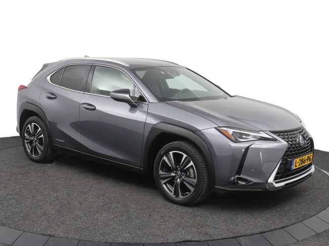 Lexus UX - 250h Preference Line
