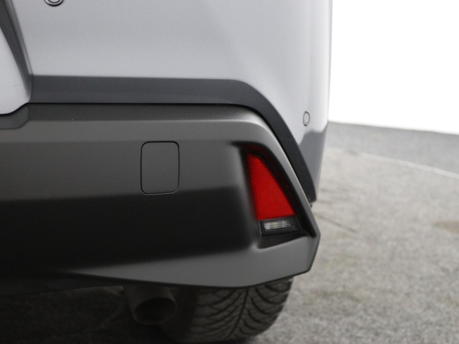 Lexus UX - 250h Preference Line