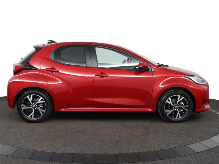 Toyota Yaris - 1.5 Hybrid 115 Dynamic 12