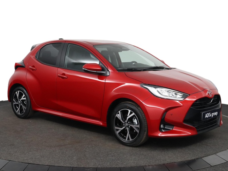 Toyota Yaris - 1.5 Hybrid 115 Dynamic 13