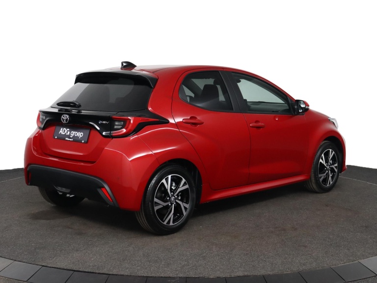 Toyota Yaris - 1.5 Hybrid 115 Dynamic 2