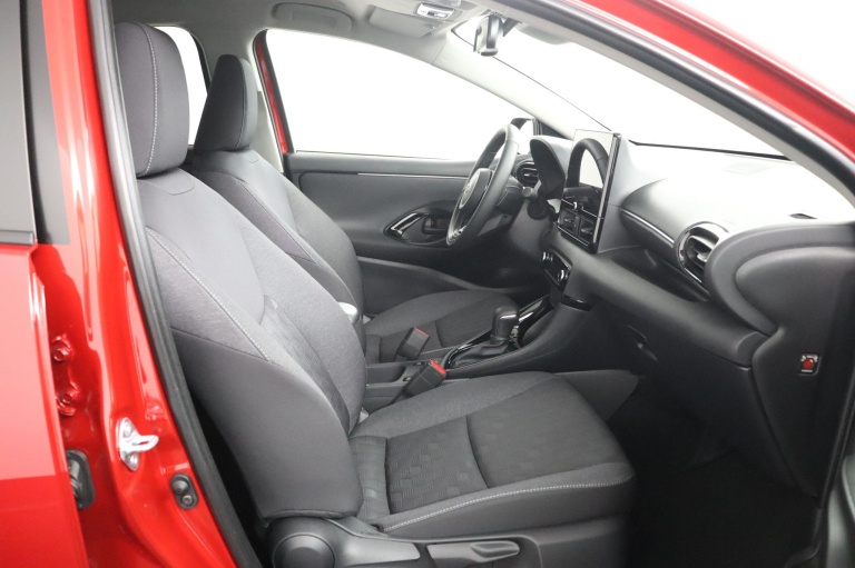 Toyota Yaris - 1.5 Hybrid 115 Dynamic 21