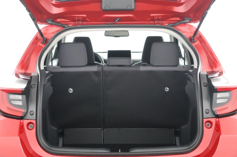 Toyota Yaris - 1.5 Hybrid 115 Dynamic 23