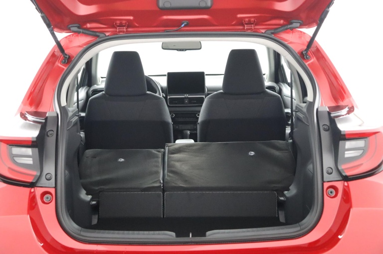 Toyota Yaris - 1.5 Hybrid 115 Dynamic 25