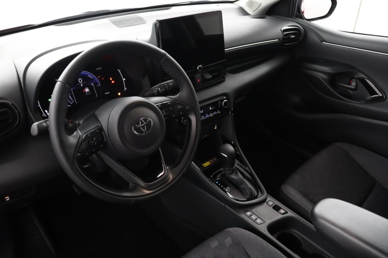 Toyota Yaris - 1.5 Hybrid 115 Dynamic 49