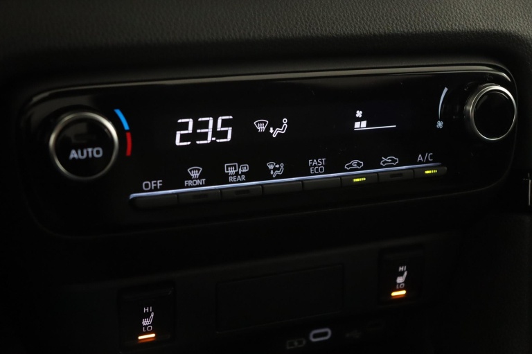 Toyota Yaris - 1.5 Hybrid 115 Dynamic 7