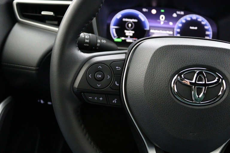 Toyota Corolla Cross - Hybrid 140 Dynamic 19