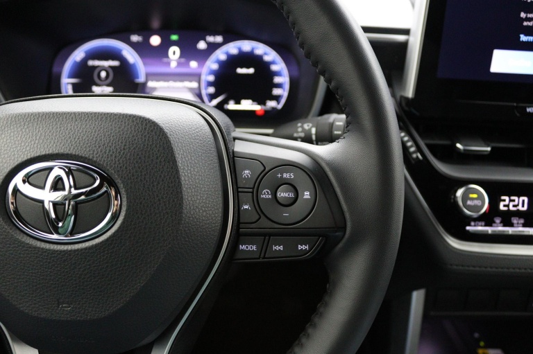 Toyota Corolla Cross - Hybrid 140 Dynamic 21