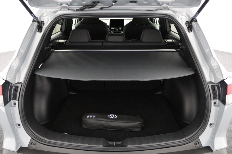 Toyota Corolla Cross - Hybrid 140 Dynamic 23