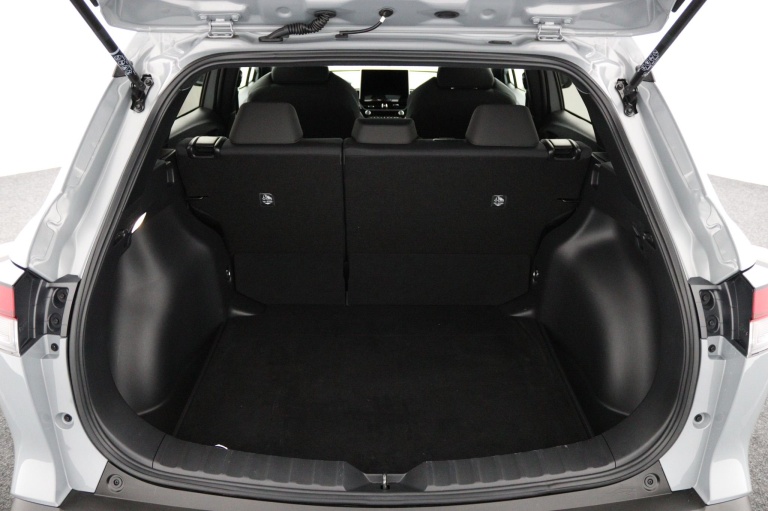 Toyota Corolla Cross - Hybrid 140 Dynamic 24