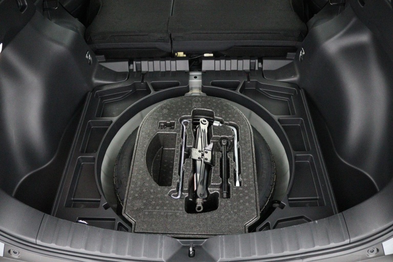 Toyota Corolla Cross - Hybrid 140 Dynamic 34