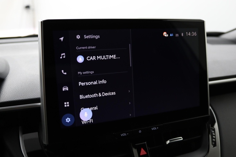 Toyota Corolla Cross - Hybrid 140 Dynamic 44