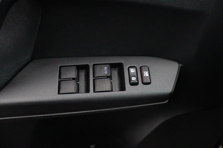 Toyota RAV4 - 2.5 Hybrid Executive 28