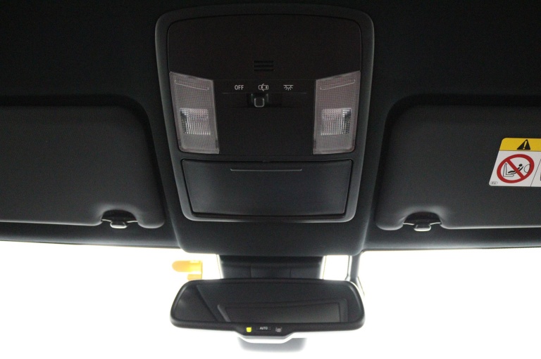 Toyota RAV4 - 2.5 Hybrid Executive 32