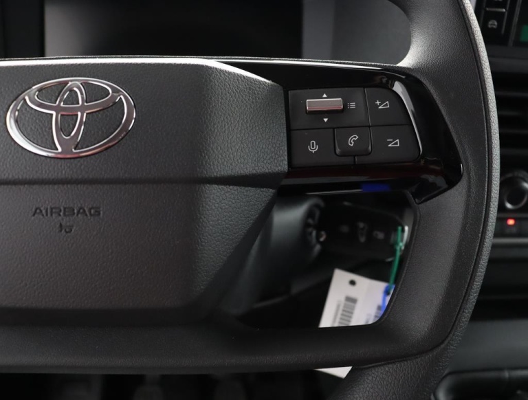 Toyota PROACE Worker - 1.5 D-4D L1 Challenger 19